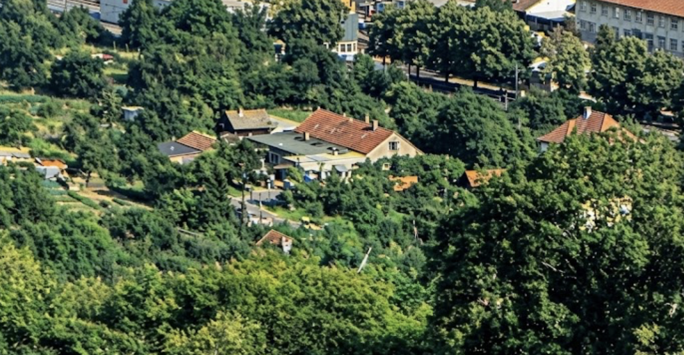 Fahrländer Betrieb Maihälden 1970er 1980er Jahre - historische Aufnahme des Betriebsgeländes
